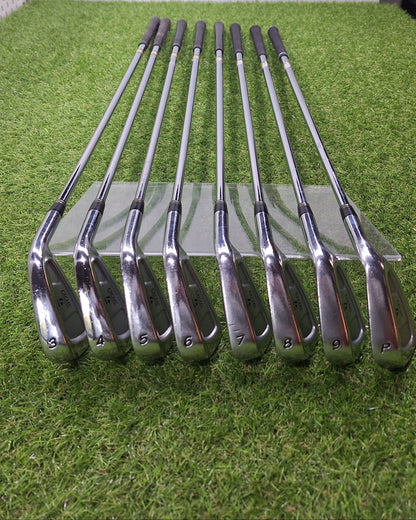 Taylormade - 300 Forged (2000) Irons - #3-PW - Project X Rifle 6.5 - RH - VERY GOOD