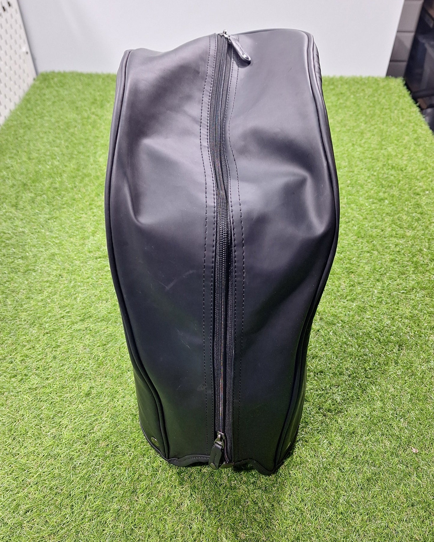 Miura - Vessel Cart Bag - Black - VERY GOOD