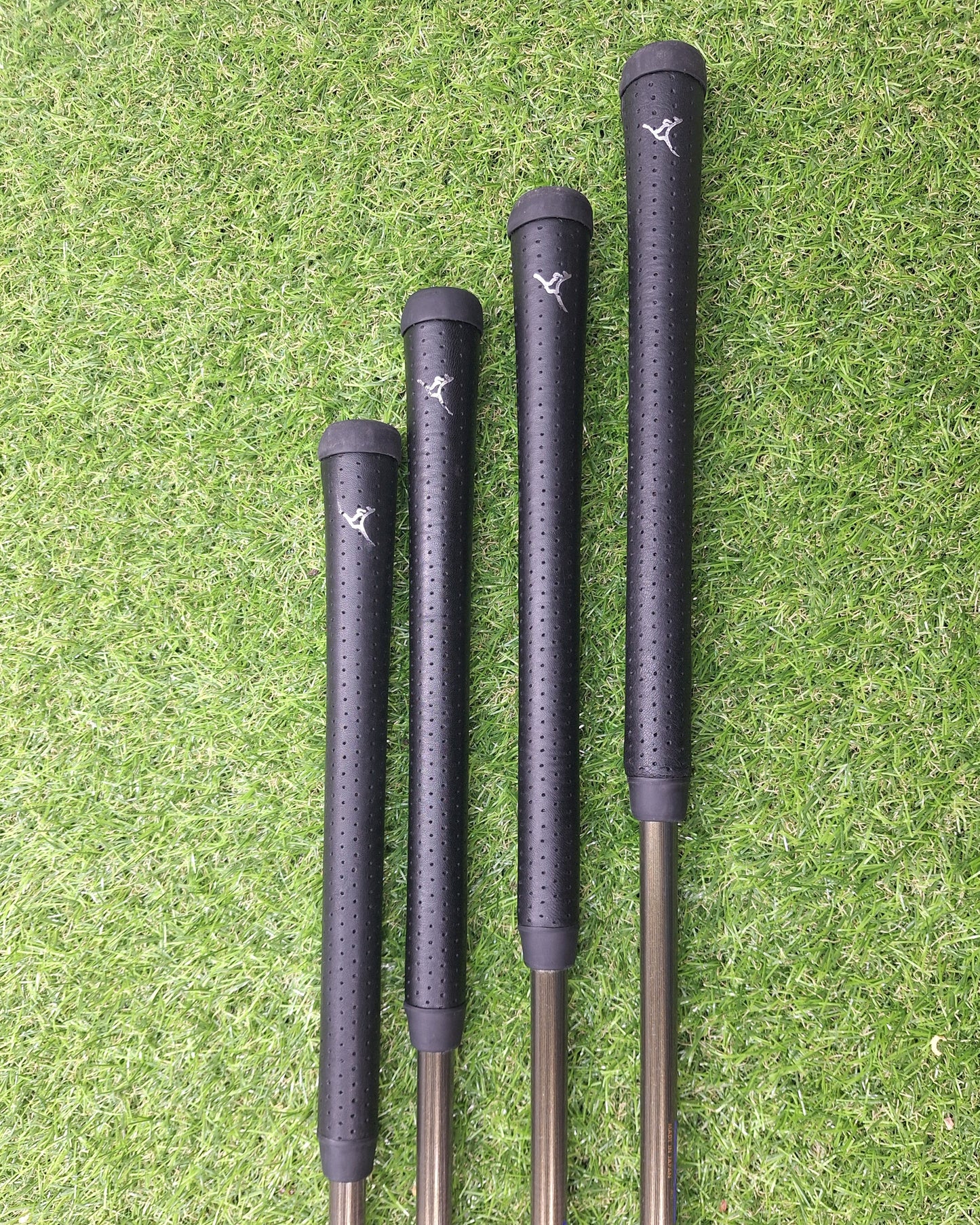 HONMA - LB-708 Irons (1995) - #3-10+SW - 4Star New Super Ferrite Carbon - RH - VERY GOOD