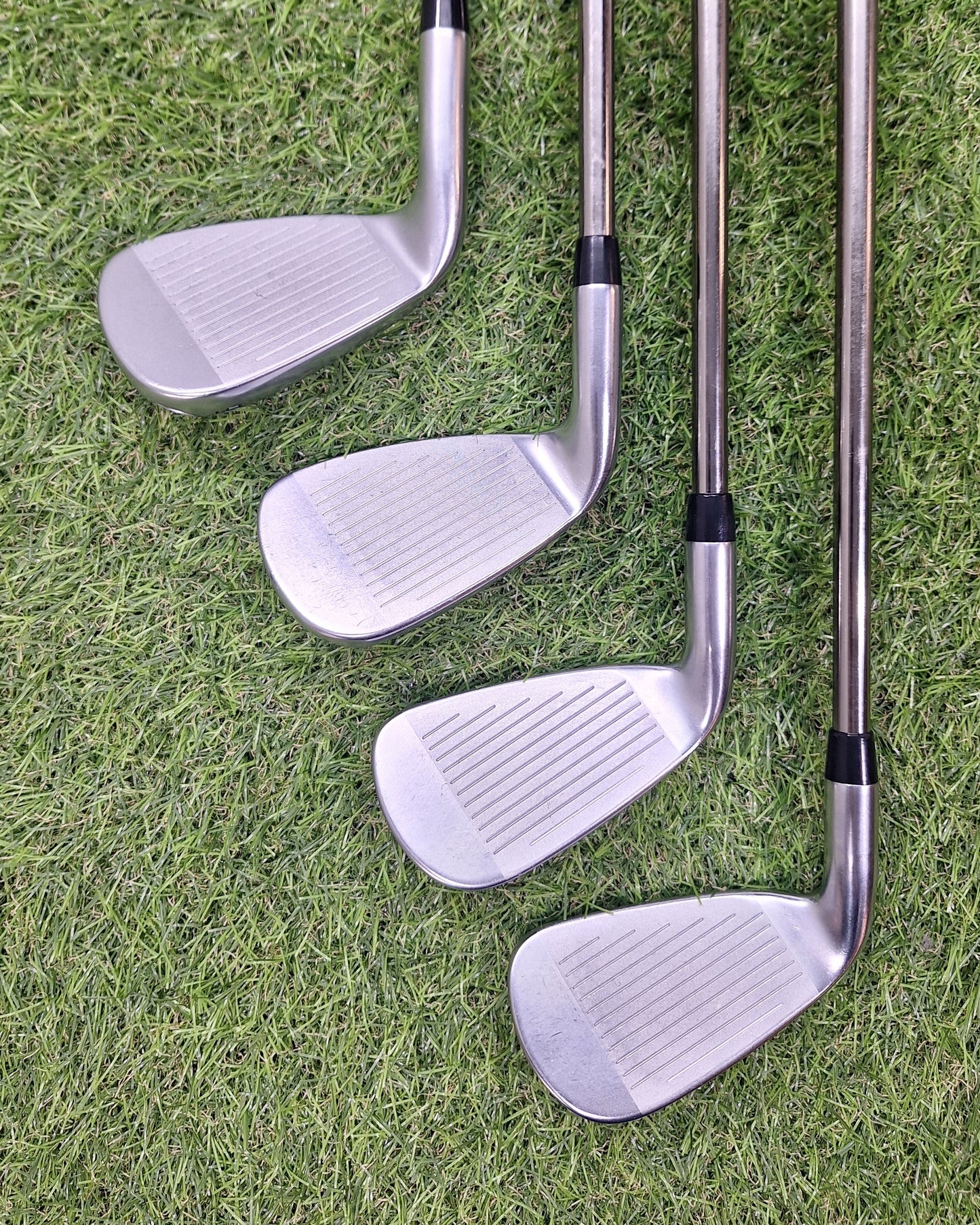 Cobra - LTDx Hyb+Irons (2022) - 5H, 6-PW+GW+SW - A Flex - RH - GOOD