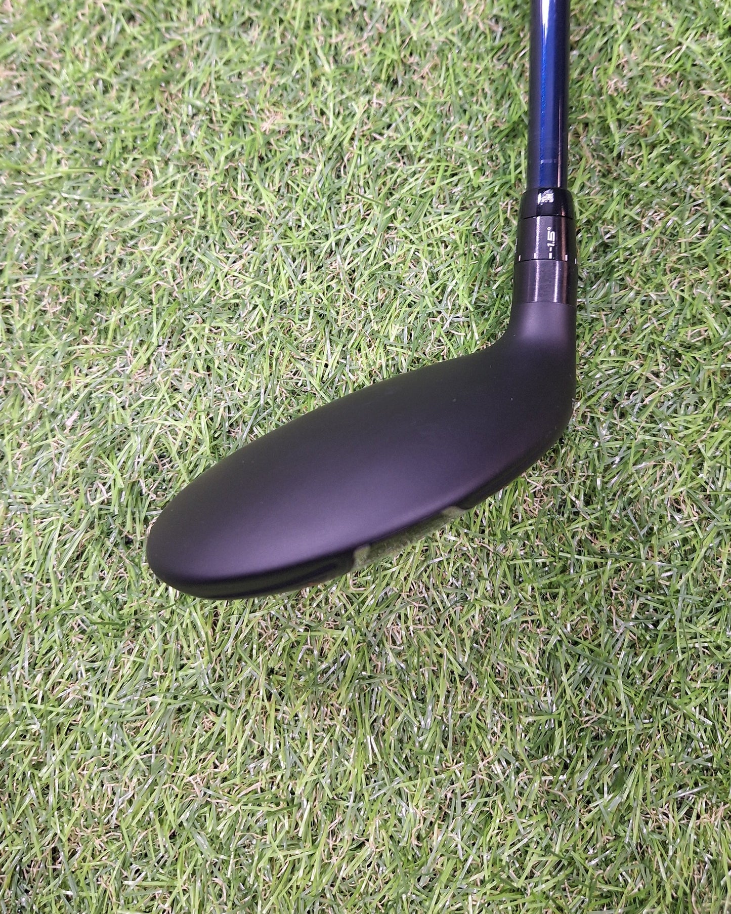 Srixon - ZXi Hybrid (2025) - #4 - Fuji Ventus TR Blue Reg - LH - EXCELLENT