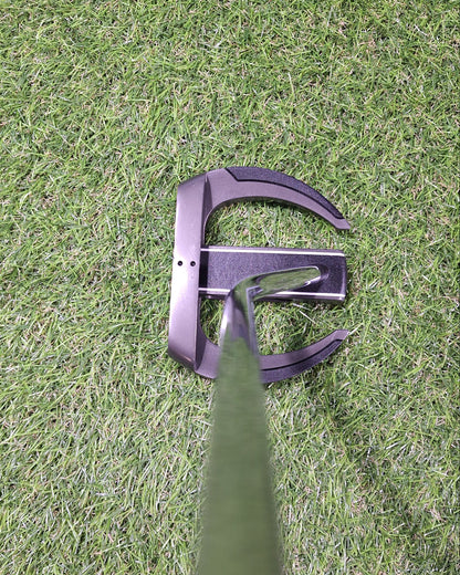 Odyssey - Backstryke Sabertooth - 34 Inch - RH - VERY GOOD