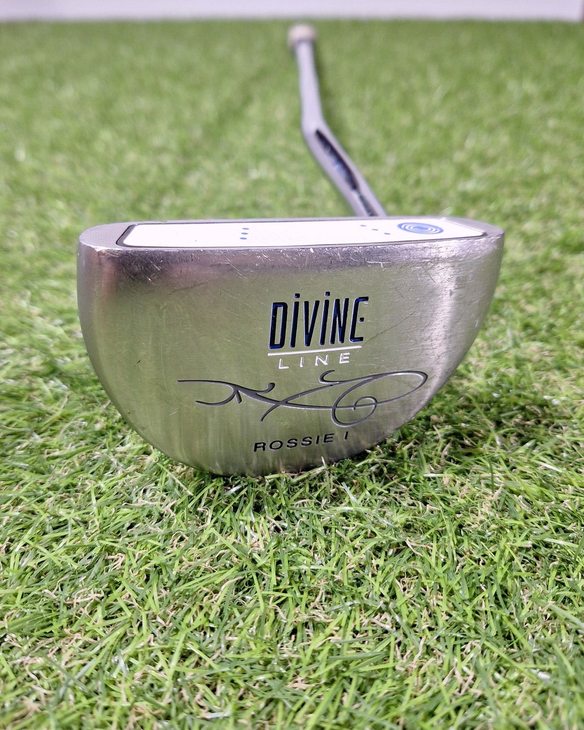 Odyssey - Divine Line Rossie - 33 Inch - RH - GOOD