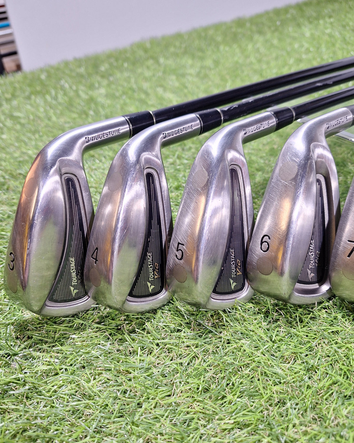 Bridgestone - Tourstage ViQ Irons - #3-PW+P/S+SW - TSI-50 Stiff - RH - VERY GOOD