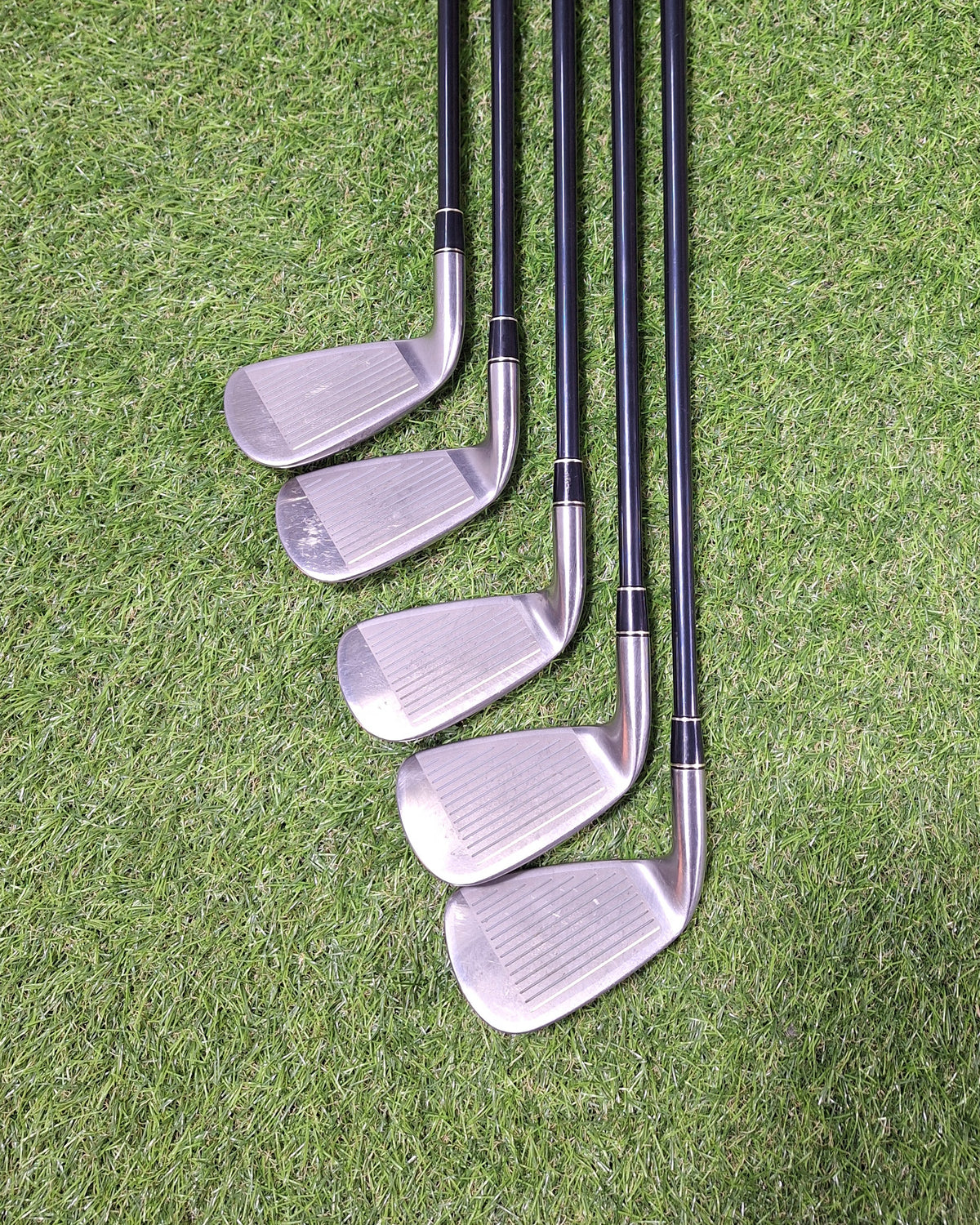 Bridgestone - Tourstage ViQ Irons - #3-PW+P/S+SW - TSI-50 Stiff - RH - VERY GOOD