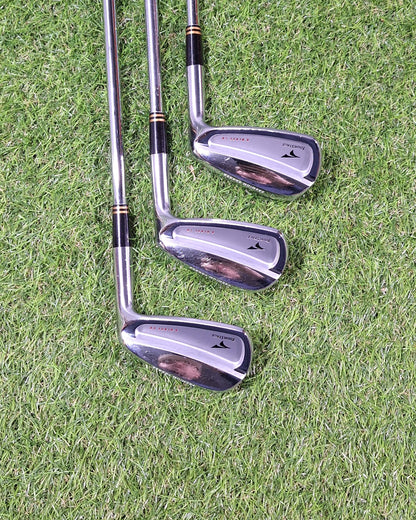 Bridgestone - Tourstage X-Blade CB Irons - #5-PW - Dy Gold S200 - RH - VERY GOOD