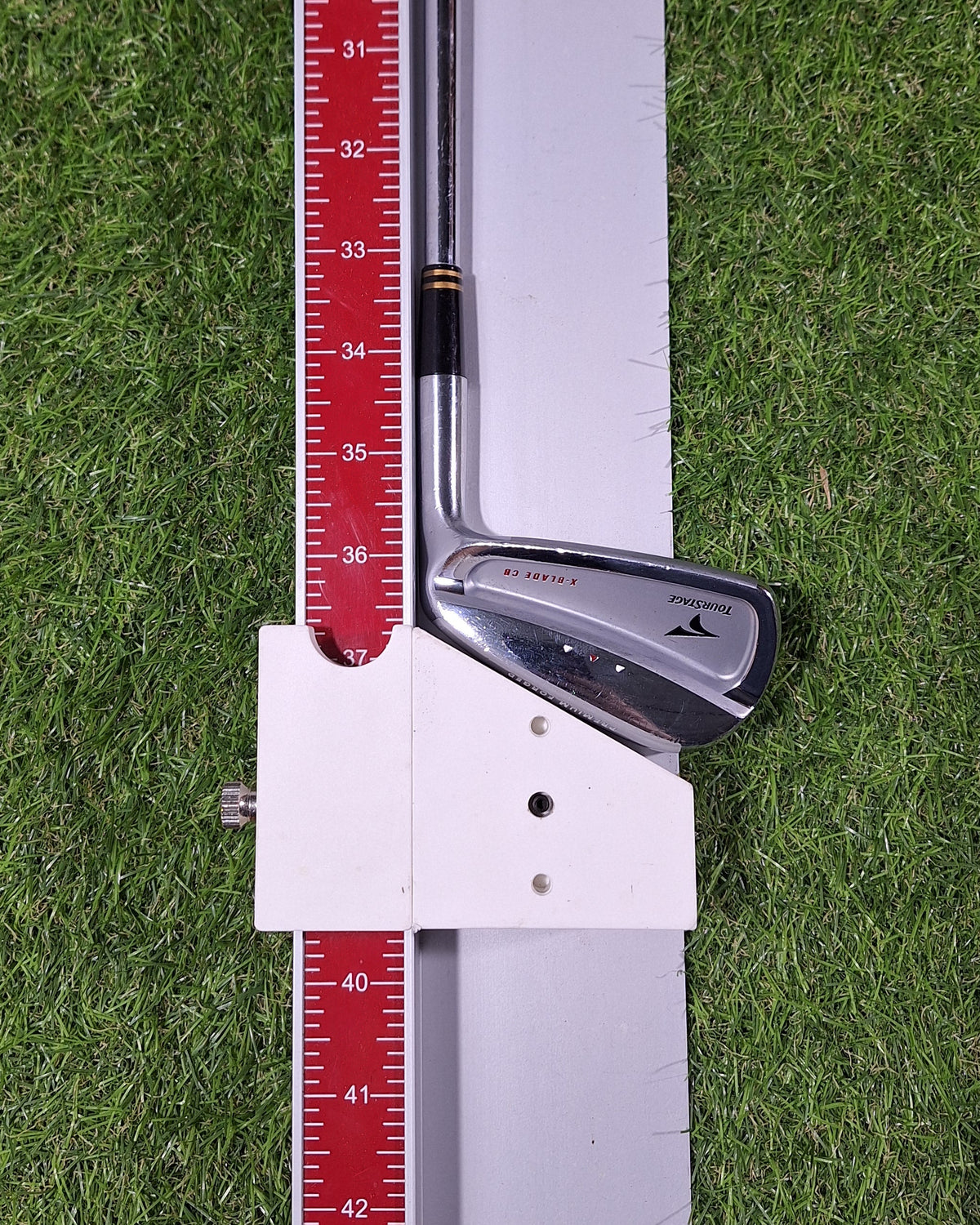 Bridgestone - Tourstage X-Blade CB Irons - #5-PW - Dy Gold S200 - RH - VERY GOOD