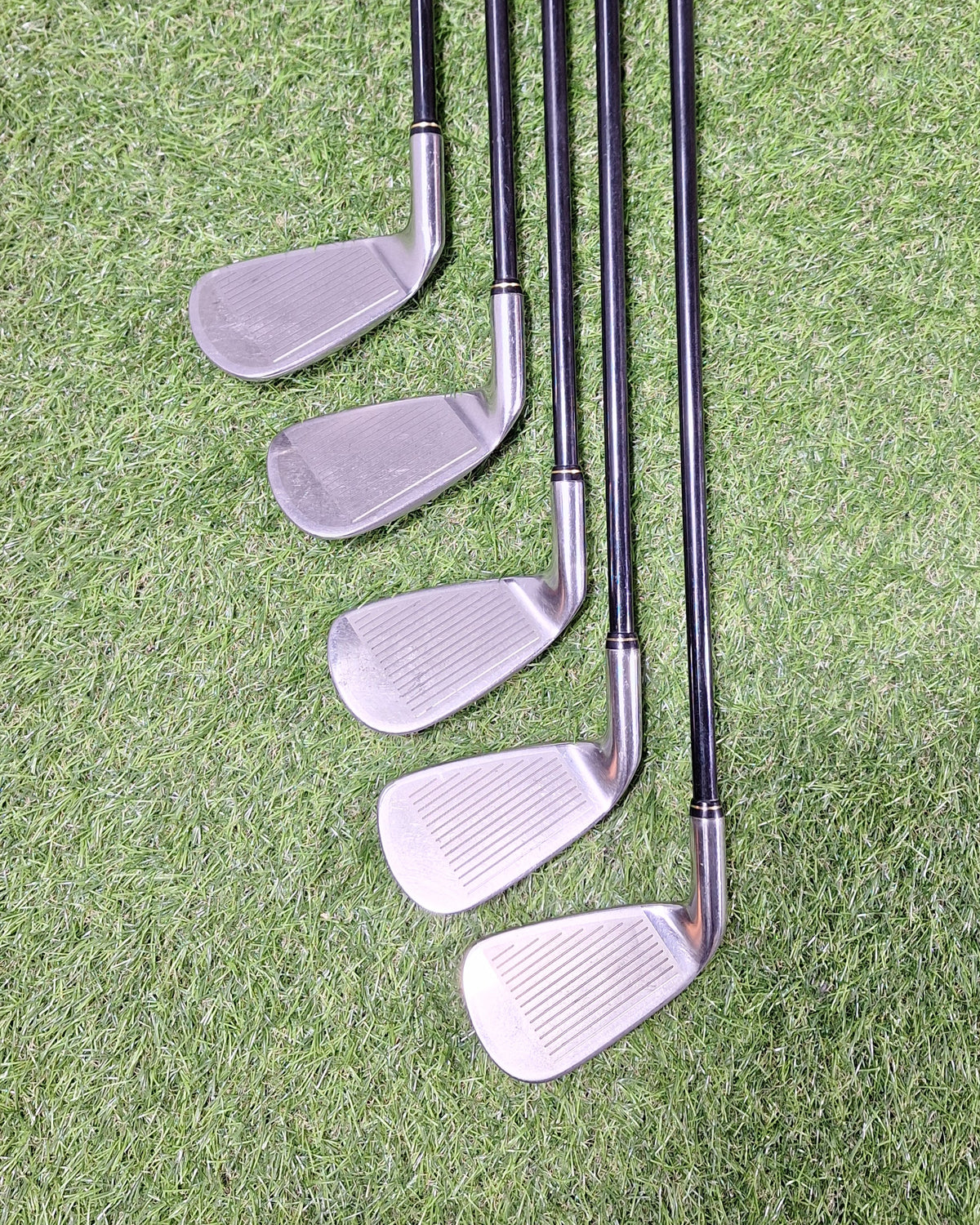 XXIO - Tour Special Irons - #3-PW+AW+SW - MP100 Stiff - RH - GOOD