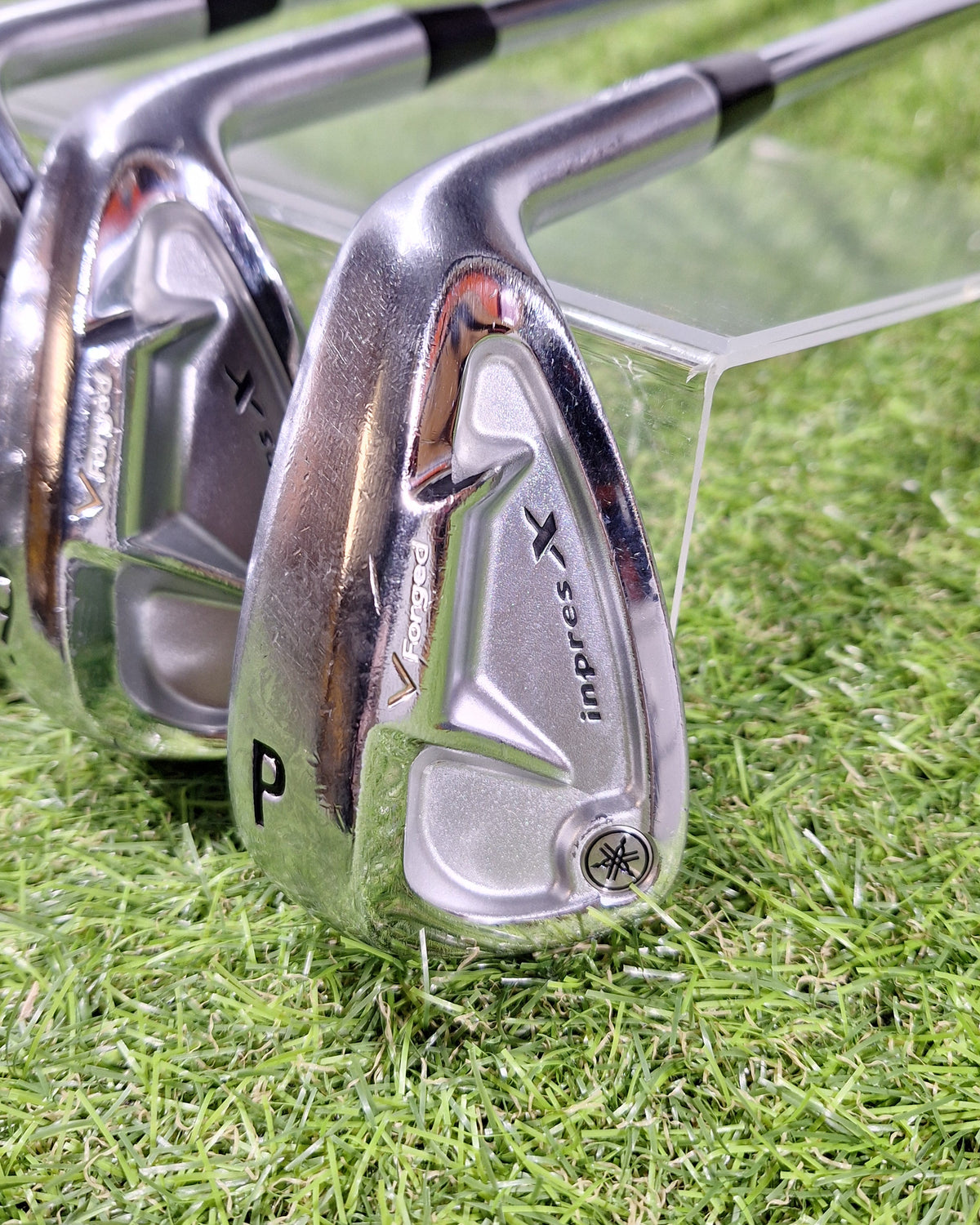 Yamaha - inpres X V Forged Irons - #5-PW - NS PRO 950GH Stiff - RH - VERY GOOD