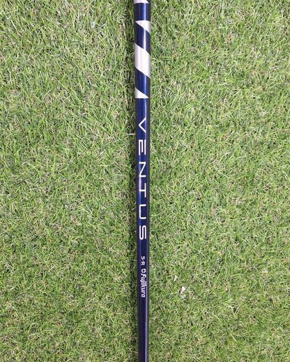 Takomo - Ignis D1 Driver - Adjustable - Fujikura Ventus TR5 Reg - RH - VERY GOOD