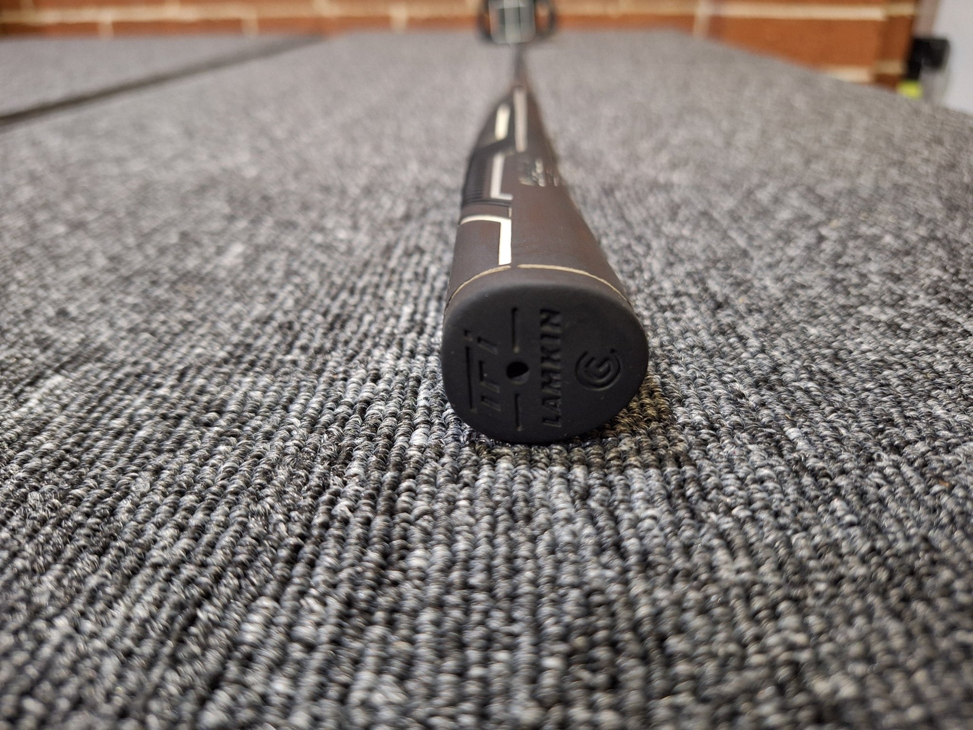 Cleveland - TFI ISO Putter - 34 inch - Right Hand - Shams Golf Exchange