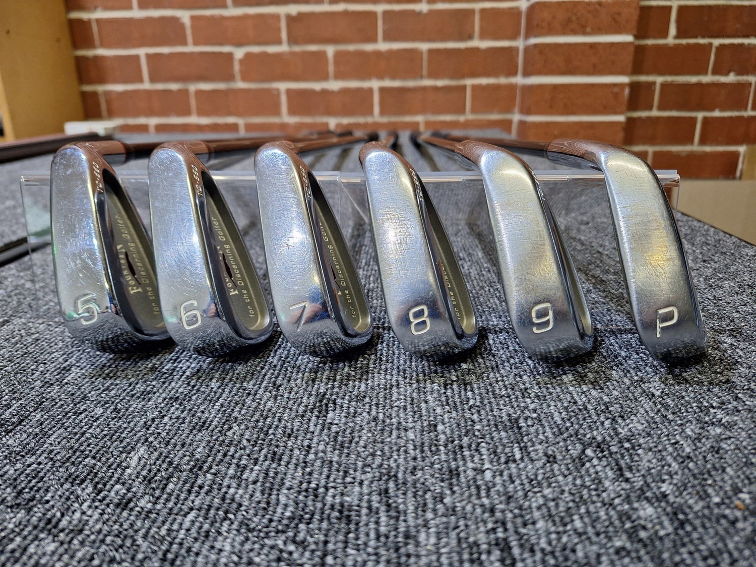 Fourteen - TC550 Irons - 5 - PW - MD - 370TI Reg Flex - RH - Shams Golf Exchange