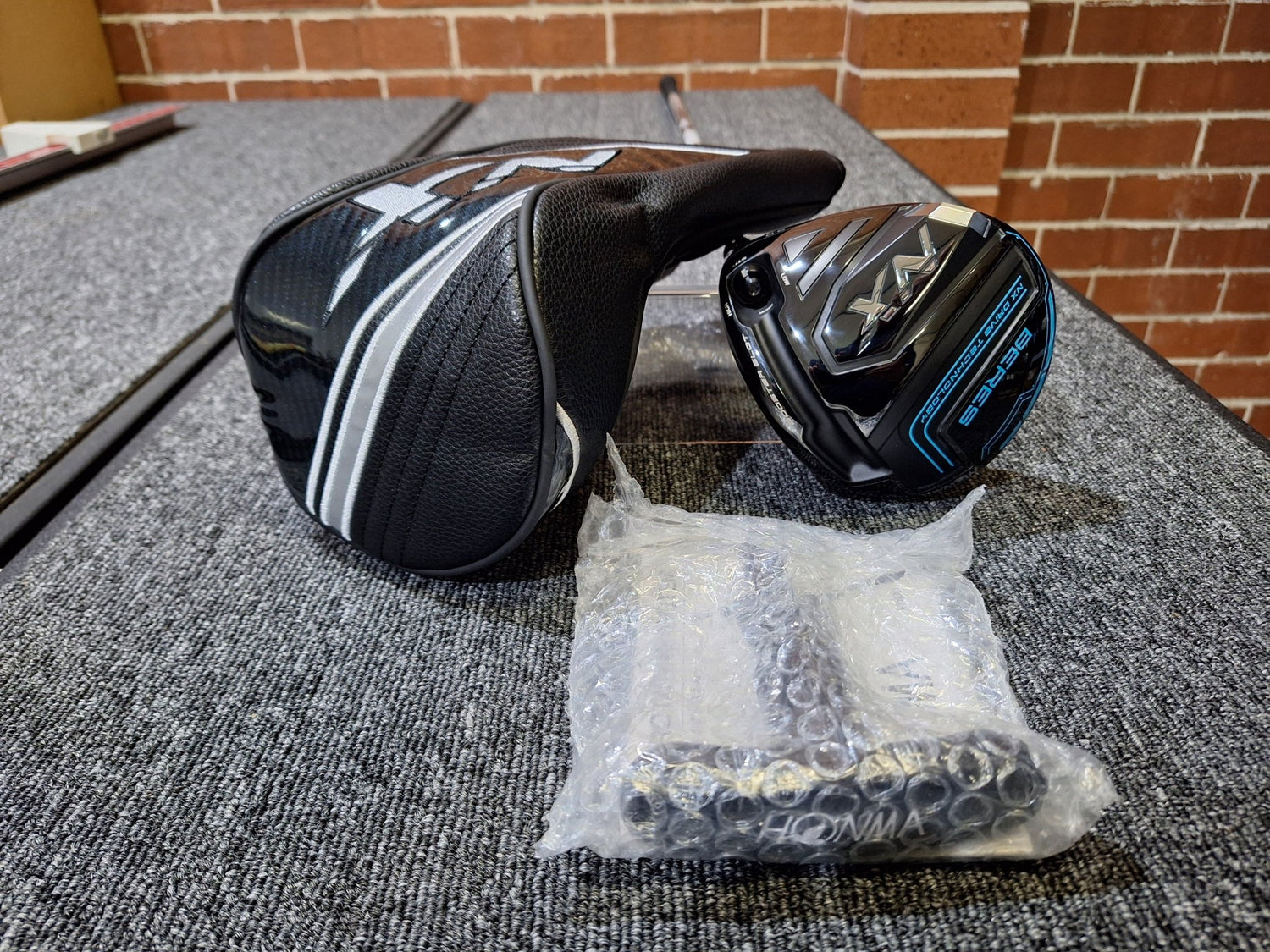 Honma - Beres NX Driver (2023) - 9 Deg - Vizard 45 - Stiff Regular - Right Hand - Shams Golf Exchange