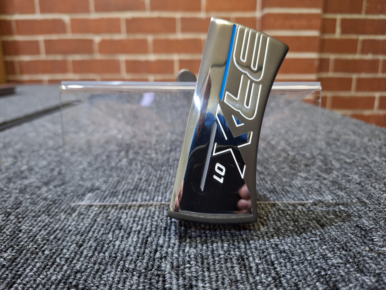 Mizuno - BR - X 01 Putter - 34 Inch - Right Hand - Shams Golf Exchange