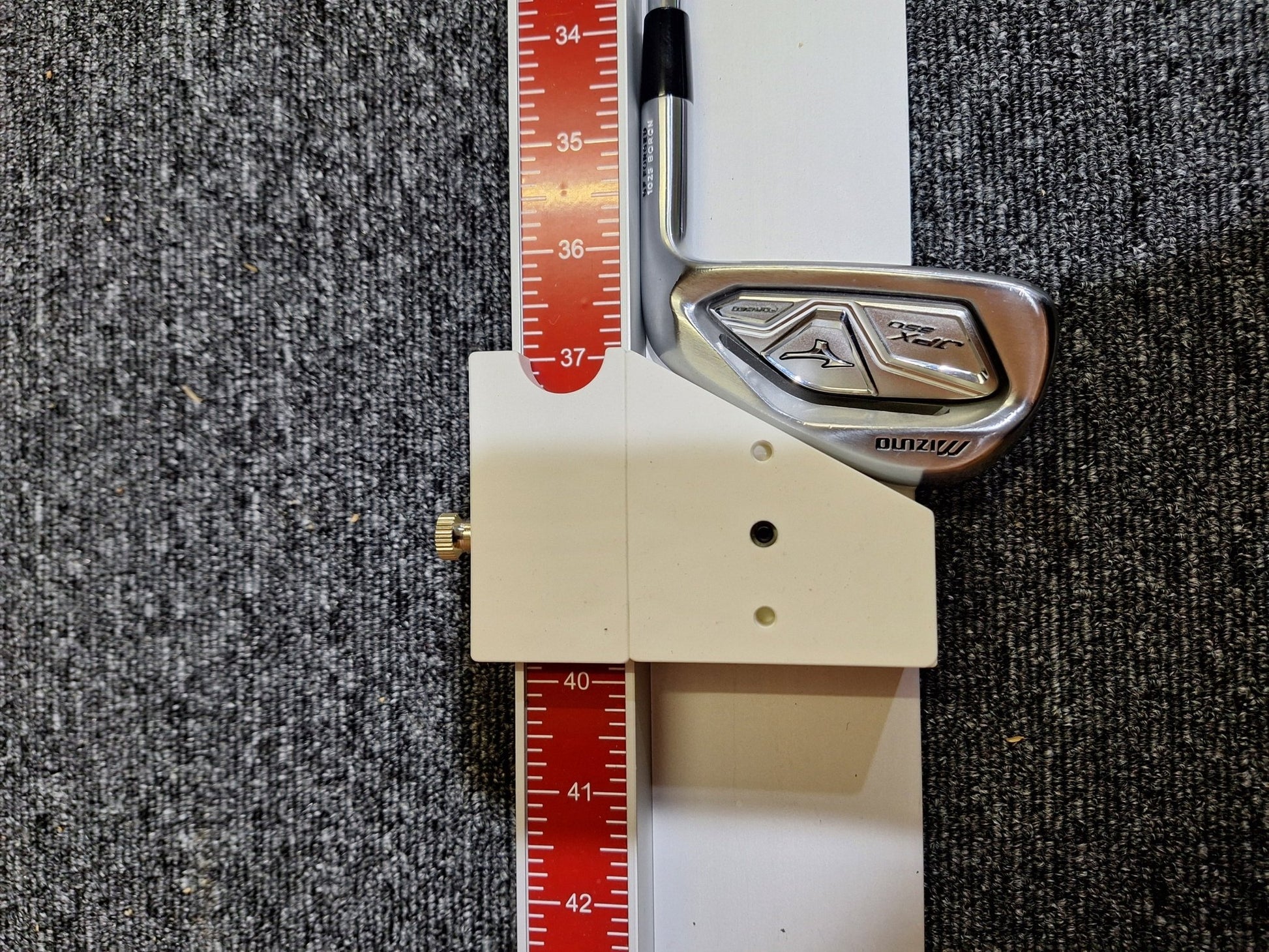 Mizuno - JPX 850 Forged - #5 - PW - NS PROGH HT - Stiff - Right Hand - Shams Golf Exchange