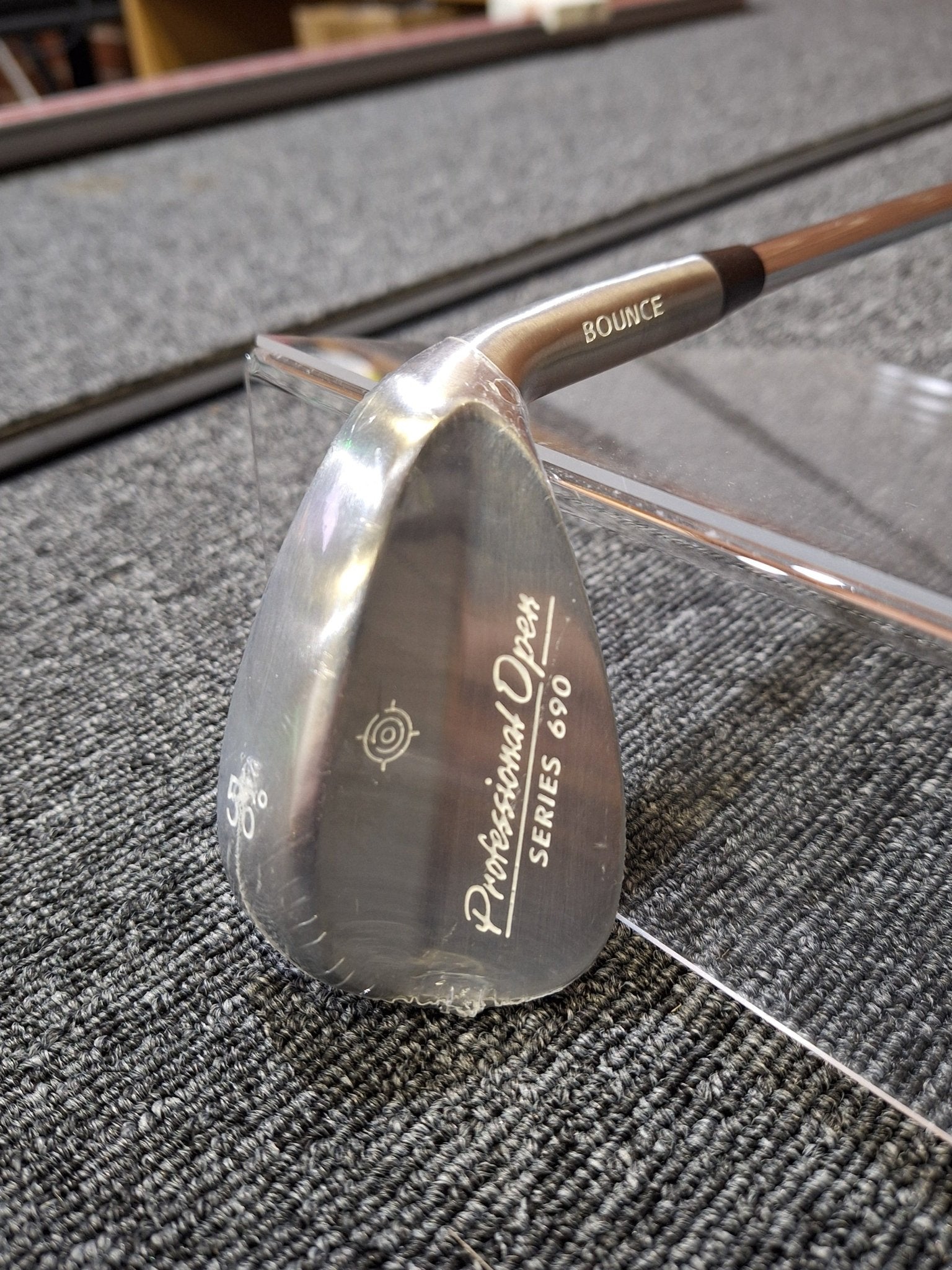 NEW - Dynacast - Pro Series Wedge - 56 Deg - Wedge Flex Steel - Right Hand - Shams Golf Exchange