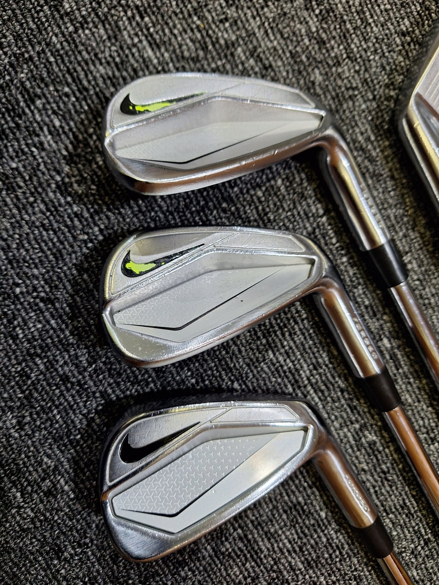Nike - Vapor Pro Combo Irons - #4 - PW - Stiff Steel - Right Hand - Shams Golf Exchange