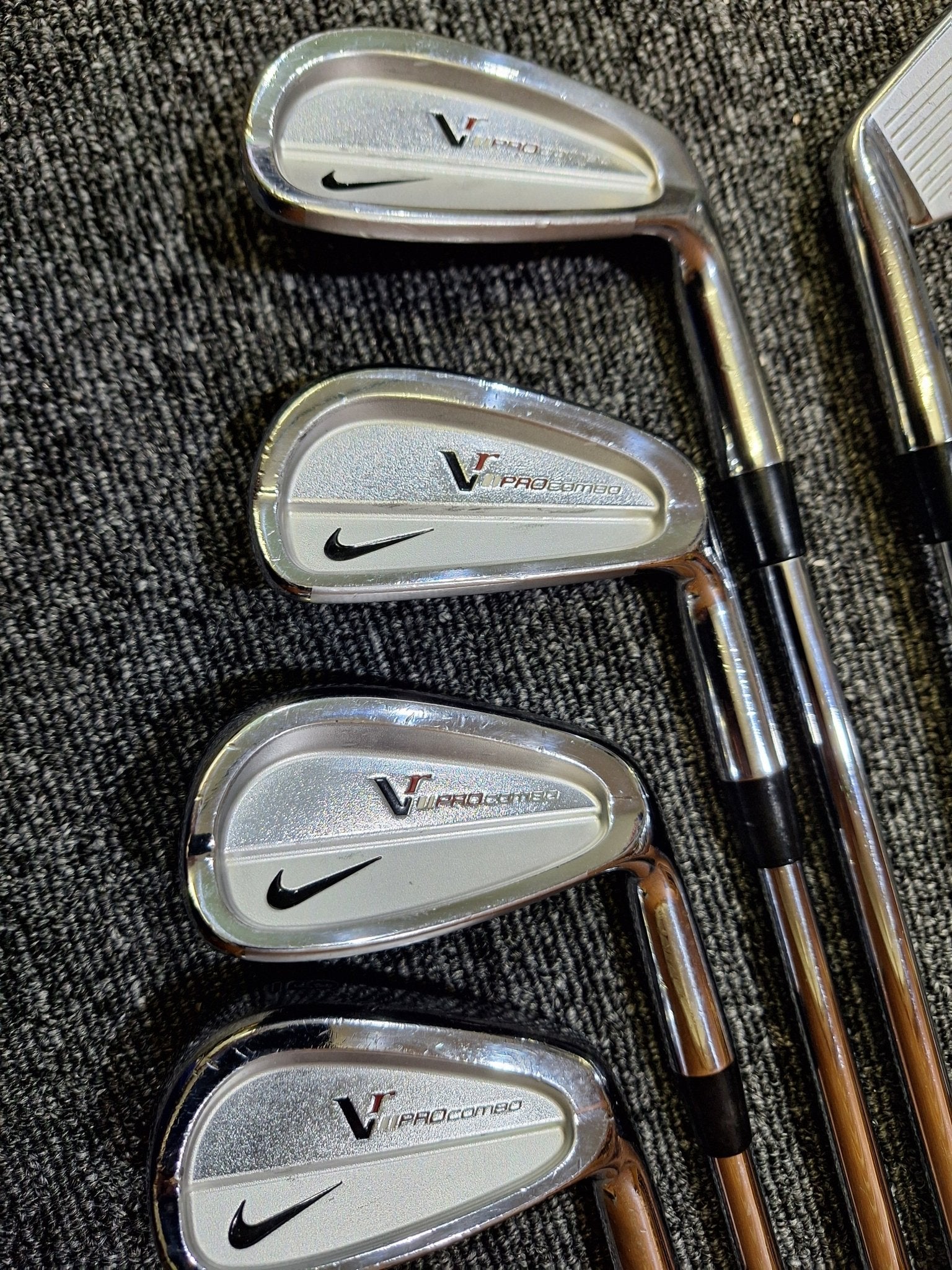 Nike - Victory Red Forged Pro Combo Irons - #4 - PW - Stiff Steel - Right Hand - Shams Golf Exchange