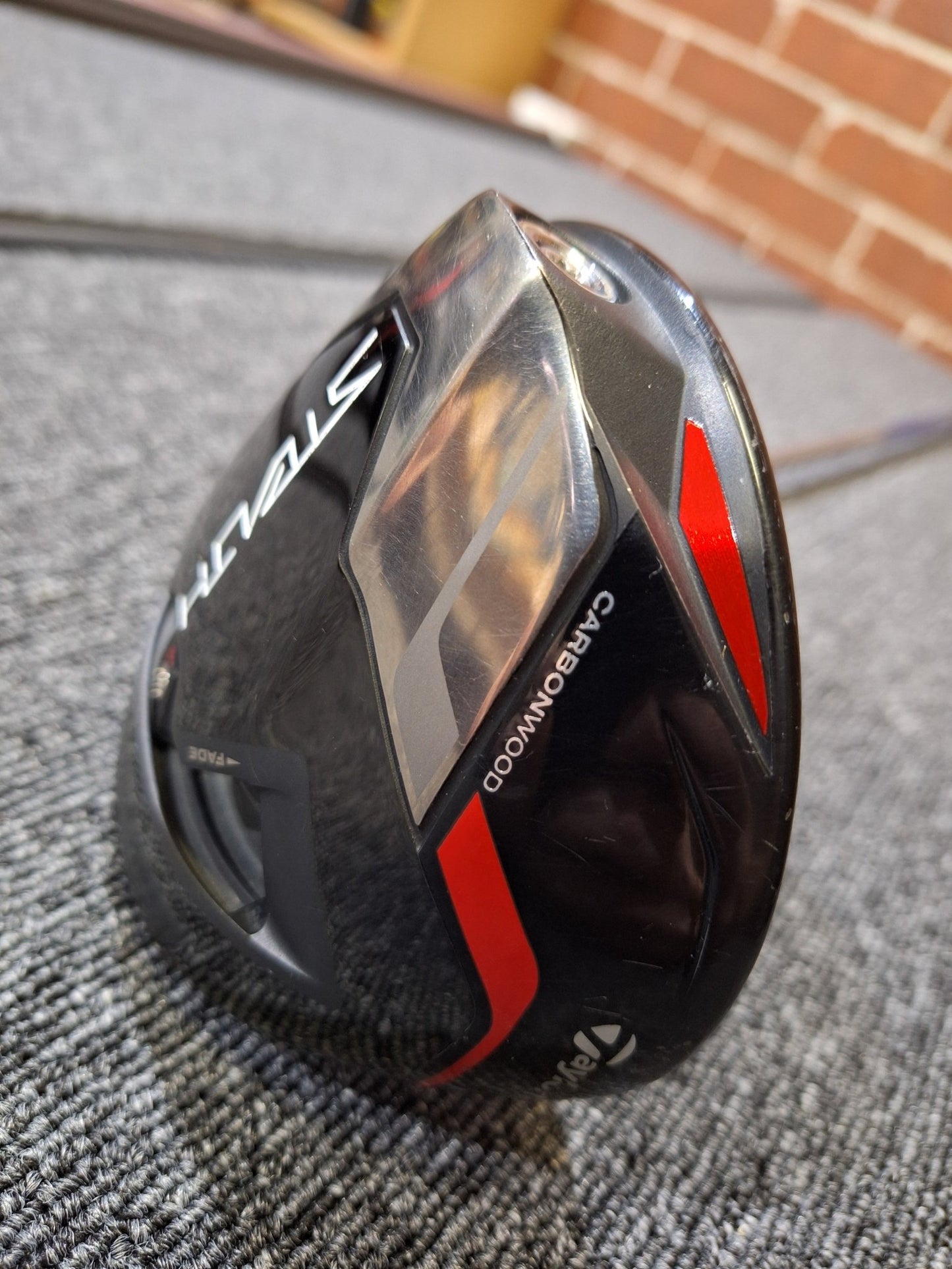 Taylormade - Stealth Plus Driver - 10.5 Deg - Tour UB - 6 Stiff Shaft - Right Hand - Shams Golf Exchange