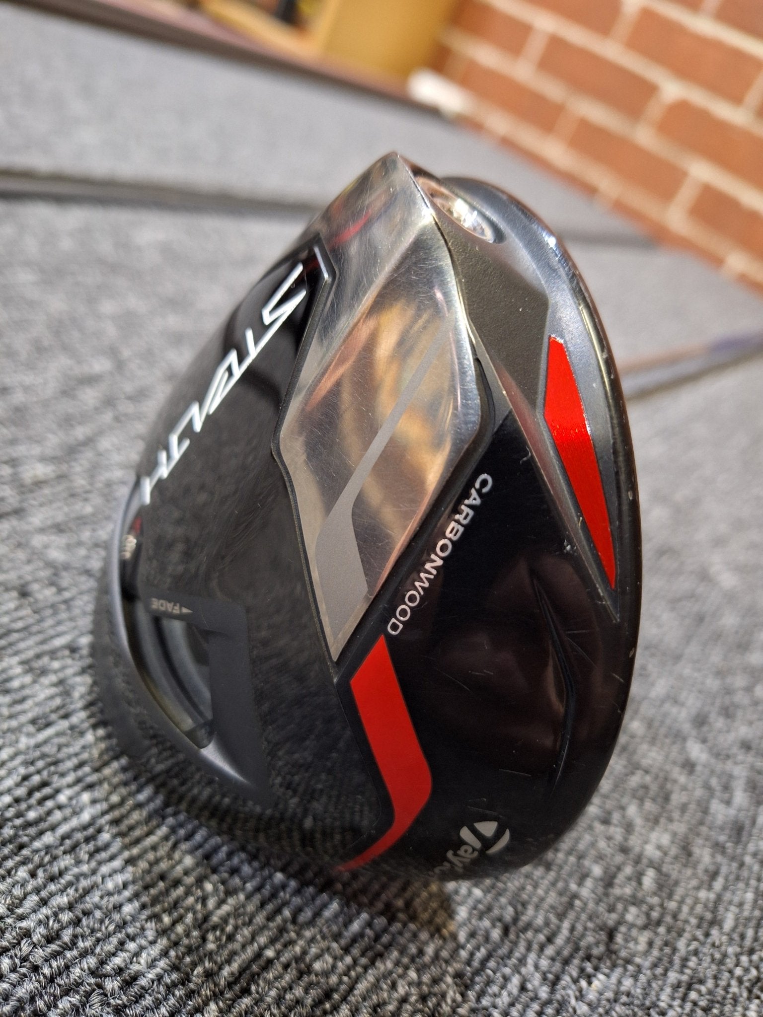 Taylormade - Stealth Plus Driver - 10.5 Deg - Tour UB - 6 Stiff Shaft - Right Hand - Shams Golf Exchange