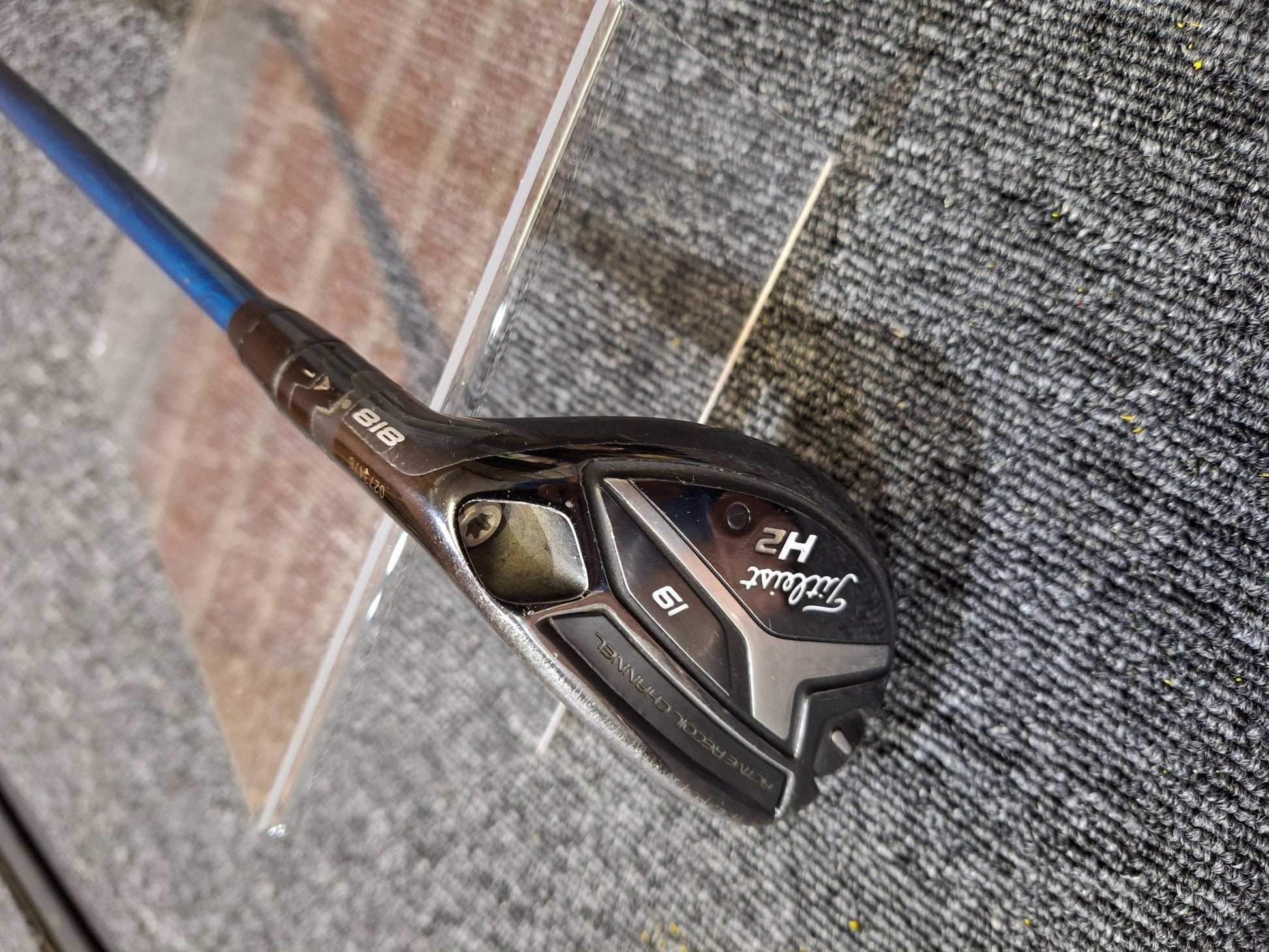 Titleist - 818 H2 Hybrid - #3 - Stiff - Right Hand - Shams Golf Exchange