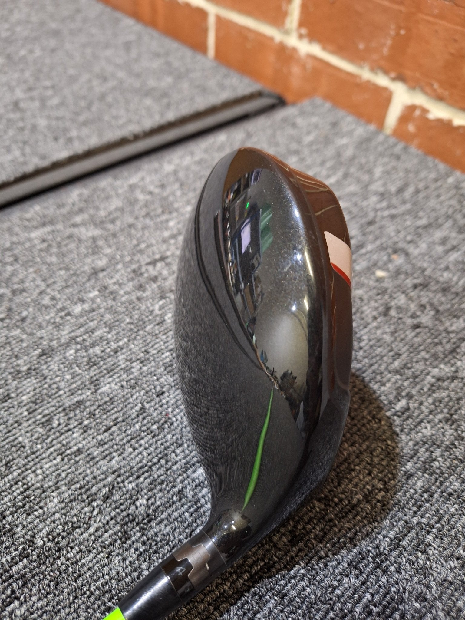 Titleist - 913 D3 Driver - 9.5 - UST ATTAS 4U 6 Stiff - Right Hand - Shams Golf Exchange