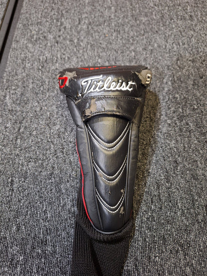 Titleist - 913 D3 Driver - 9.5 - UST ATTAS 4U 6 Stiff - Right Hand - Shams Golf Exchange