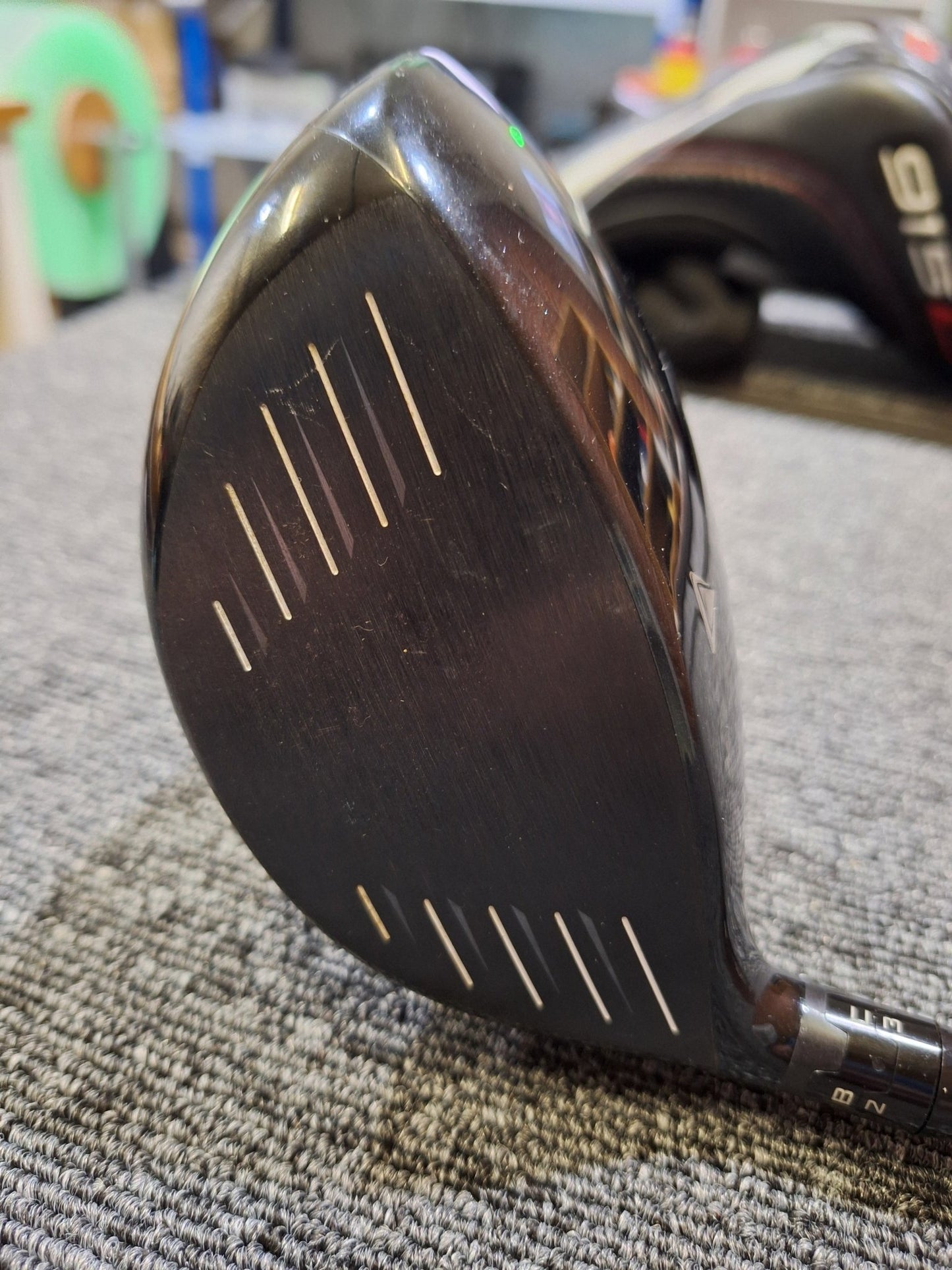 Titliest - 915 D2 Driver - 9.5 Deg - Stiff - Right Hand - Shams Golf Exchange