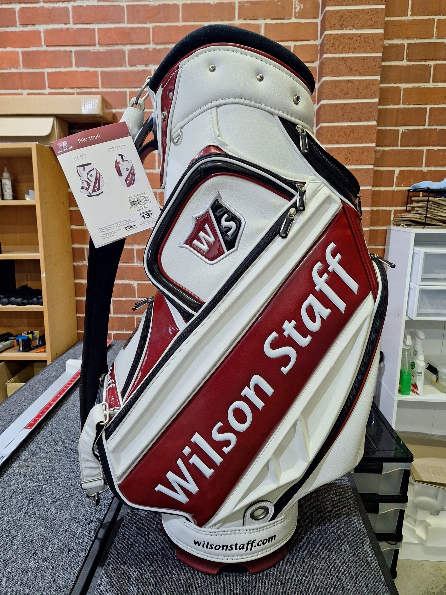 Wilson Staff - Staff Tour Bag - 10 Inch Top - Shams Golf Exchange