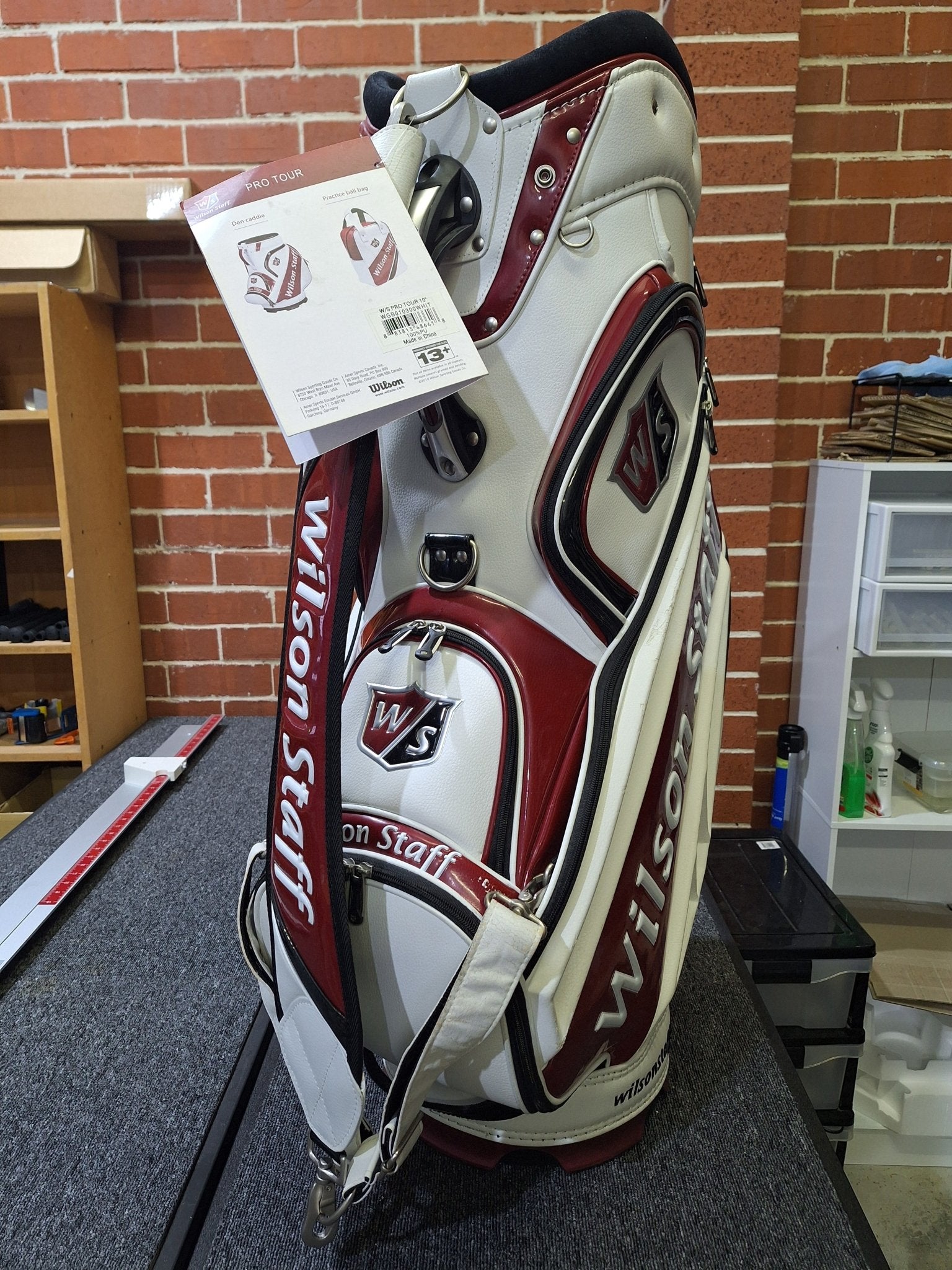 Wilson Staff - Staff Tour Bag - 10 Inch Top - Shams Golf Exchange